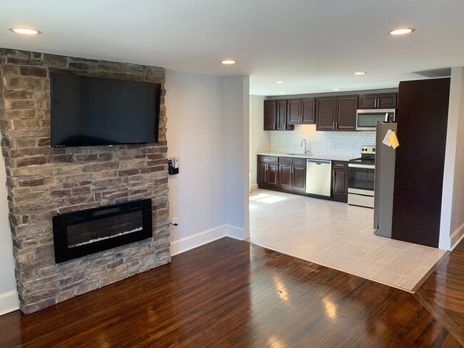 Photo - Whiting Lane Luxury Unit The Whiting Lane Penthouse - Floor #3