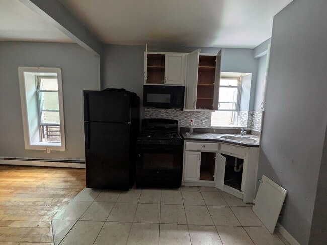 552 Avenue C