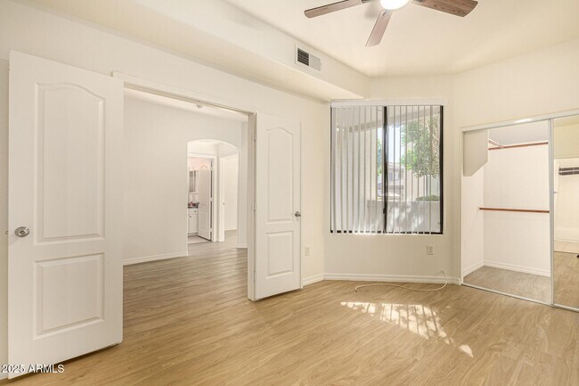 Building Photo - 6900 E Princess Dr Unit 1190