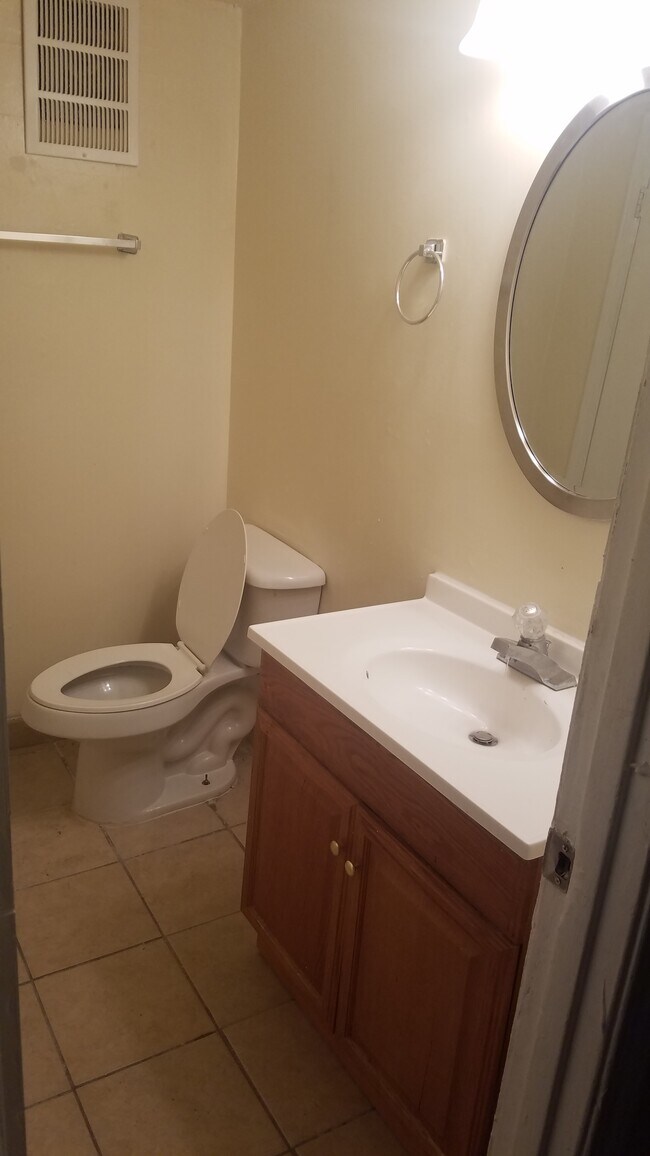 Photo - Pine Cove Apartments