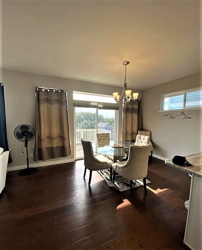 Photo - 4318 Blackstone Wy