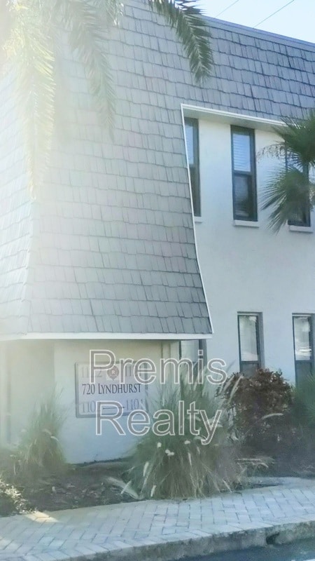 Photo - 720 Lyndhurst St Condo