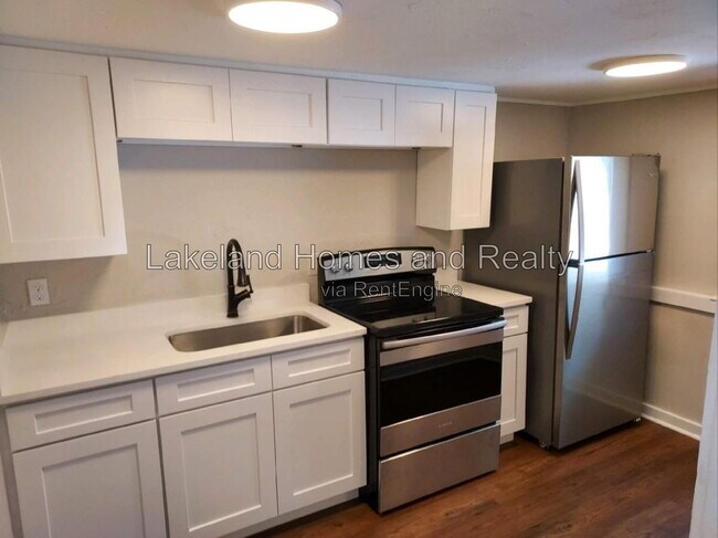 Photo - 906 Vistabula St Unit 1
