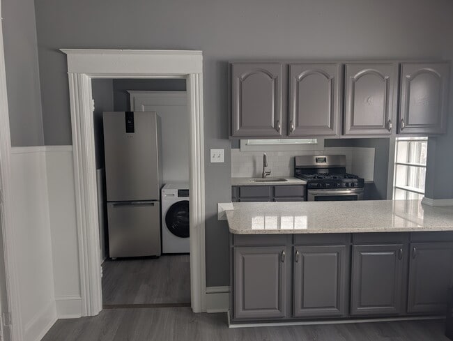 Photo - 128 E Wayne Ave Unit 2