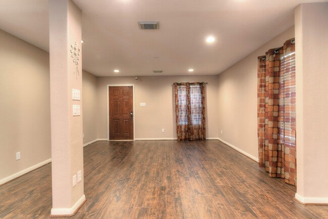 Photo - 18203 Fair Grange Ln