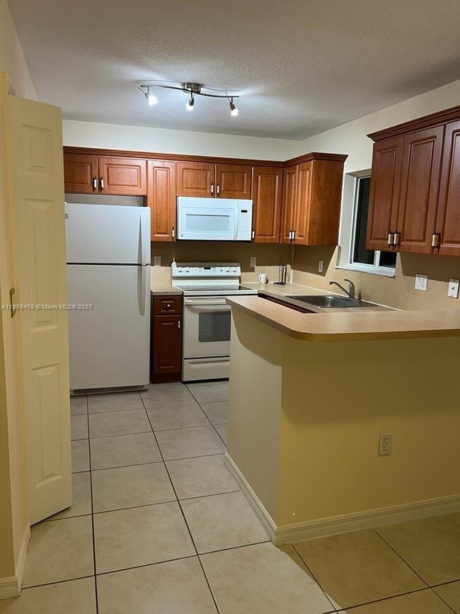 Photo - 2701 SE 12th Rd Unit 101