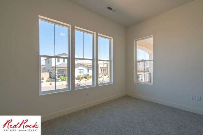 Photo - Live the Dream in Desert Color – Beautiful...