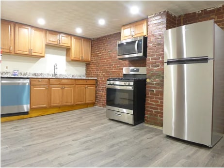 Building Photo - 95 Bragdon St Unit 2