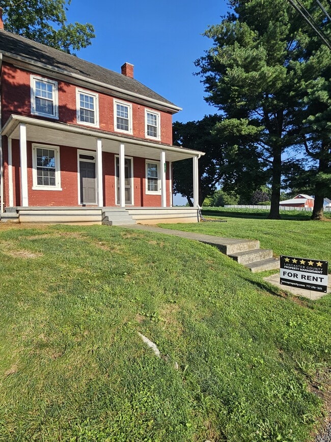 Photo - 78 Main St House