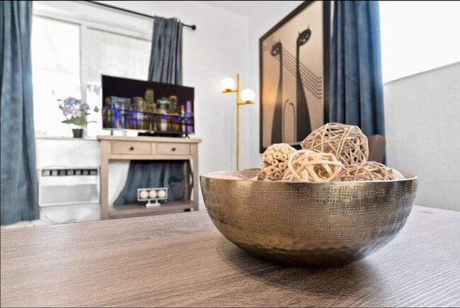 Photo - 951 NW 22nd Pl Unidad ID1323992P