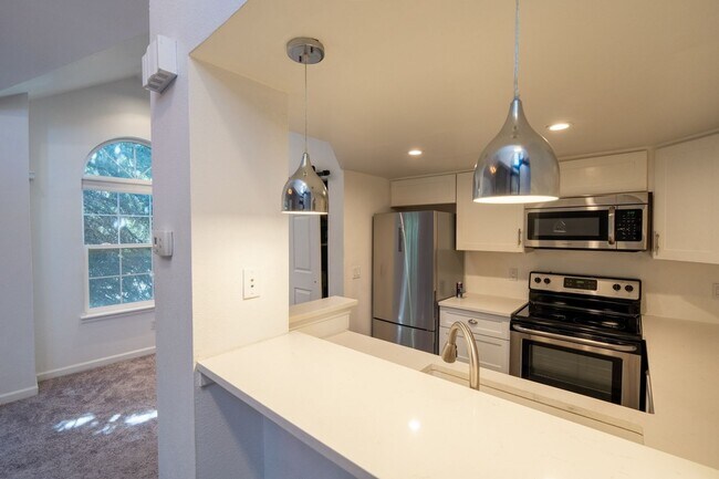 Photo - 4943 S Carson St