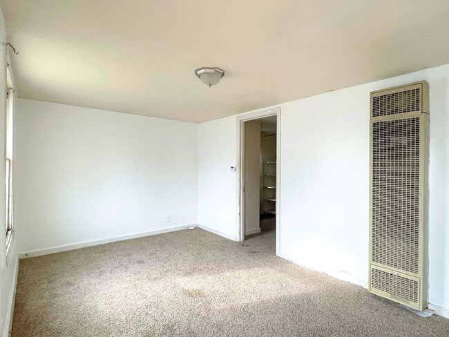 Photo - One Bedroom House with basement