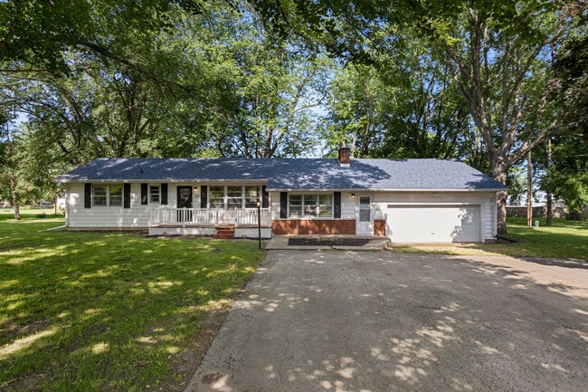Photo - 705 Cleveland St House