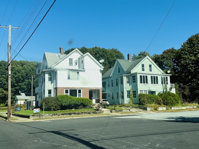 Photo - 122 Lewis Blvd Unidad A