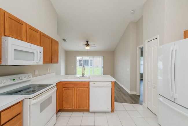 3824 Briley Loop