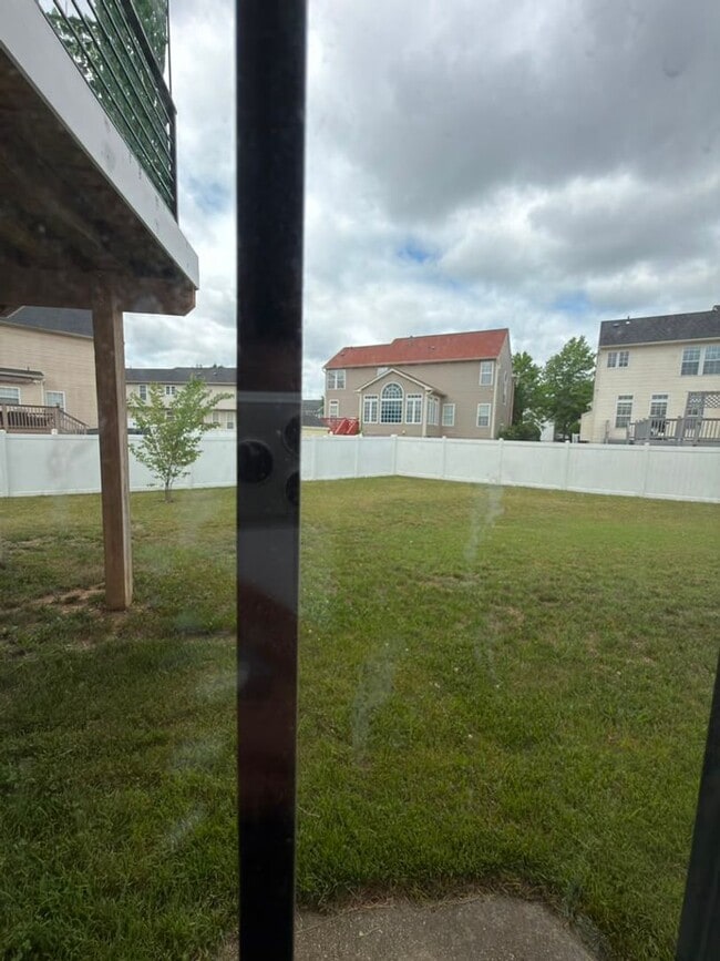 12045 Bamburgh Ct