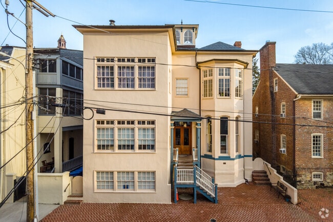 5 Maryland Ave - 5 Maryland Ave