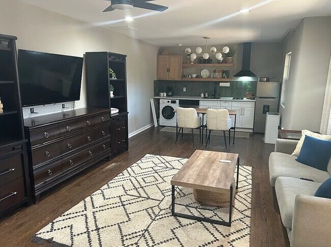 Building Photo - 2263 Nivelle Dr Rental