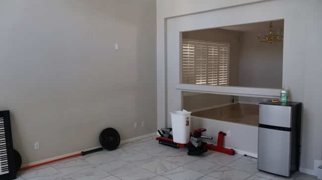 Photo - Nice 5 Bedroom House for rent in SW