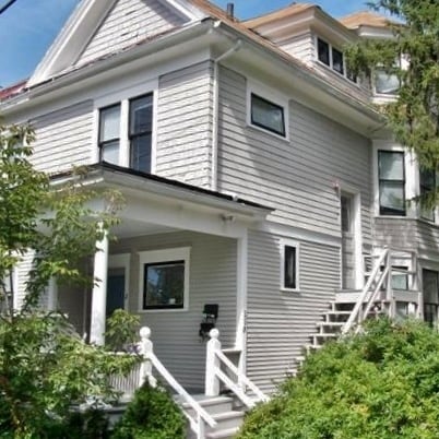 Building Photo - 210 Williams St Unit 3