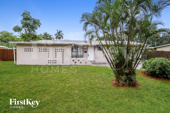 Photo - 314 NW 49th Ave