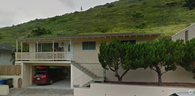 Building Photo - 5344 Malu Pl Rental