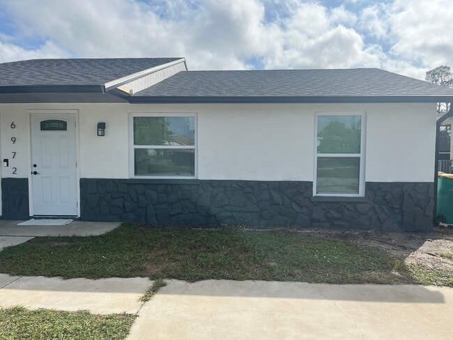 Building Photo - Sea Mist Casitas LLC
