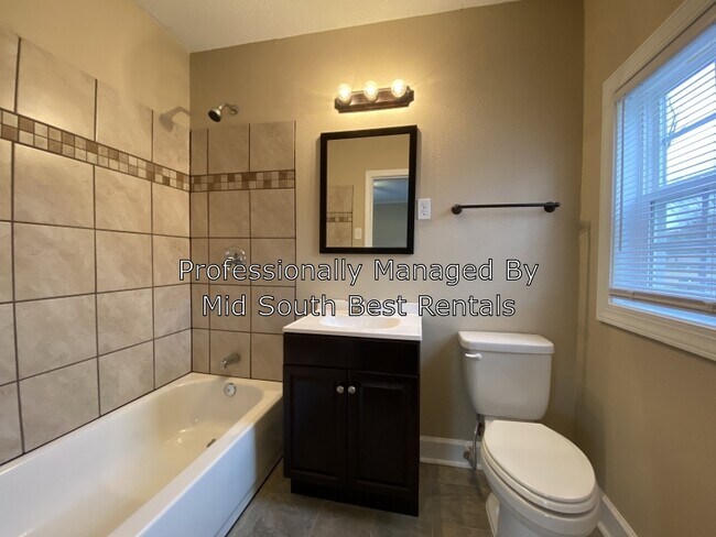 Photo - 1376 Kimball Cove