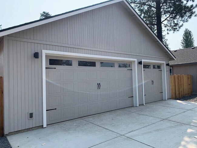 Photo - Beautiful home in Sisters