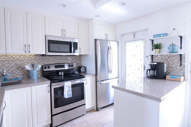 Photo - 440 Paradise Isle Blvd Unit 304