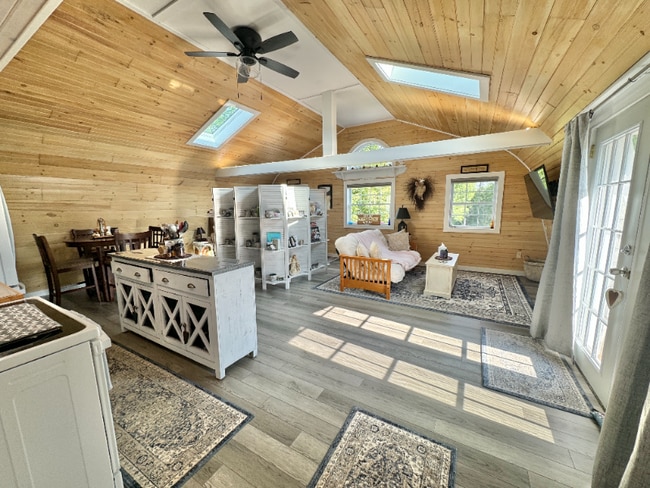 136 Millvale Rd Unit 2