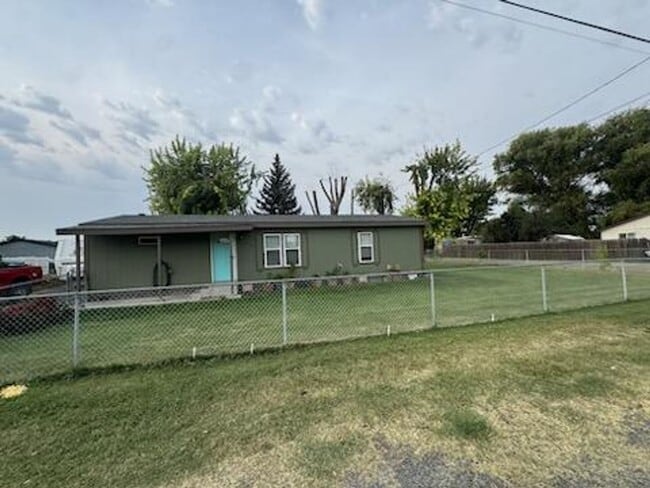 Photo - 635 E Harding Ave