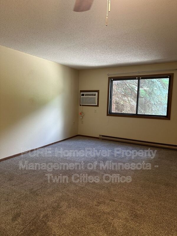Photo - 221 Grand Ave W Unit 204