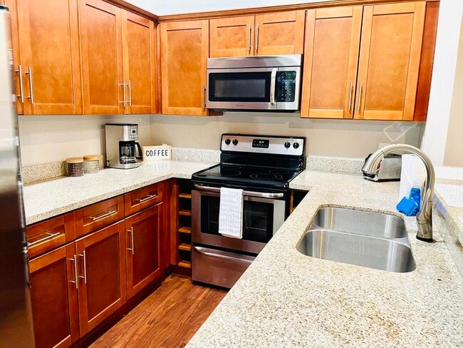 Photo - 1317 Periwinkle Pl