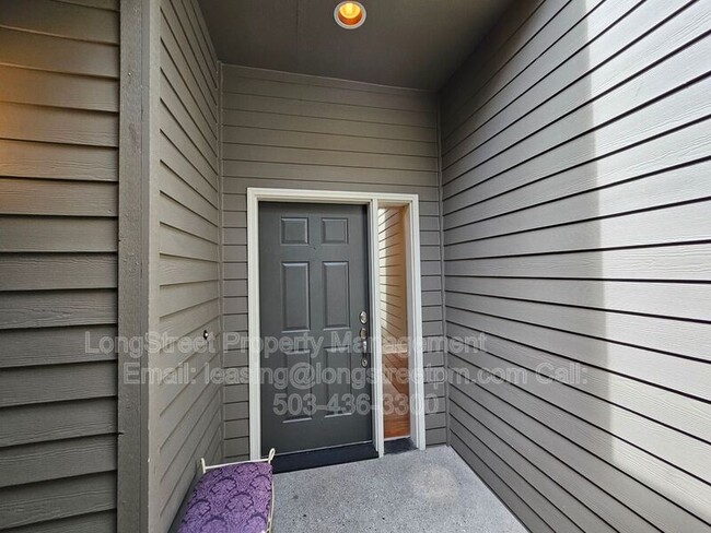 Photo - 10225 SE Bristol Ln