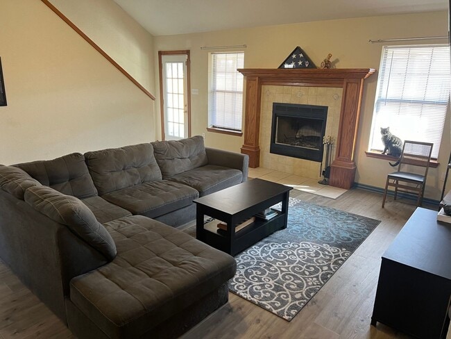 Photo - 1637 NE 35th St