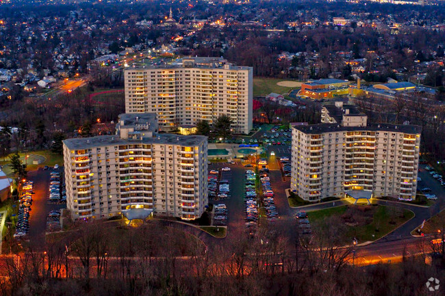 Building Photo - Haddonview Apartments