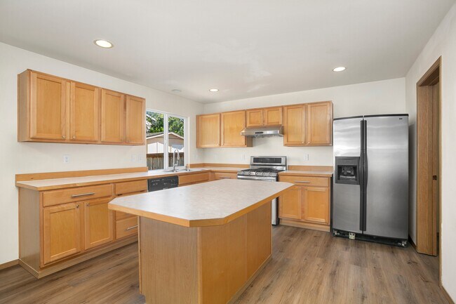 Photo - 12530 SE 299th Pl