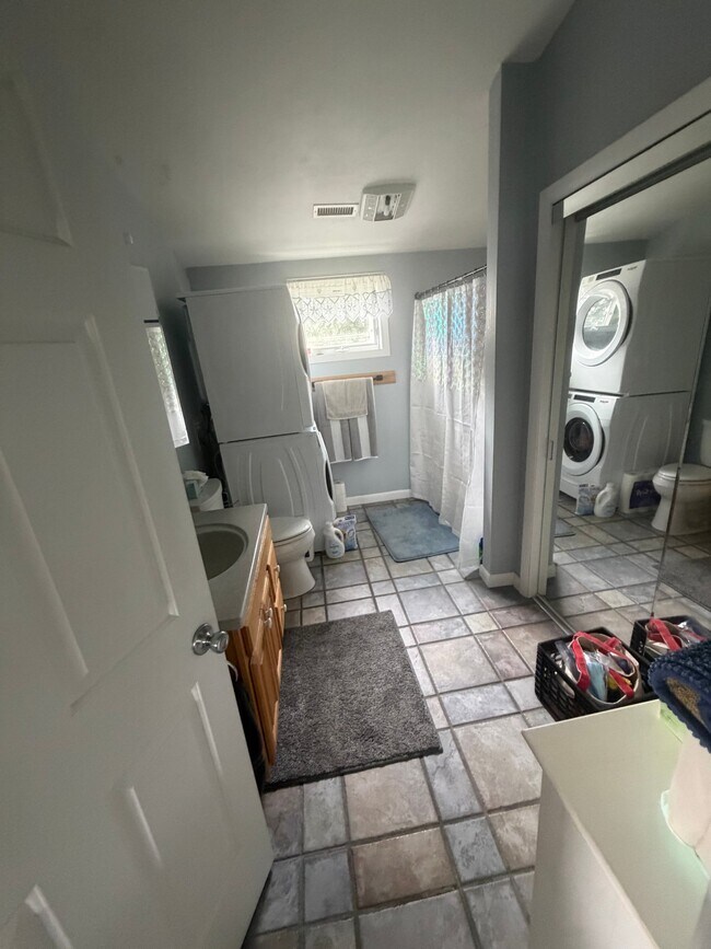 Photo - 923 W Boylston St Unit 2