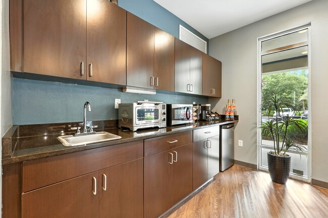 Photo - Frassati Hall-STUDENT Living