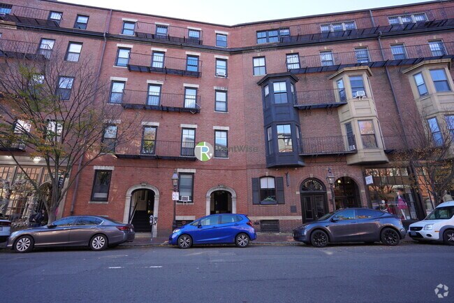 Building Photo - 92 Charles St Rental