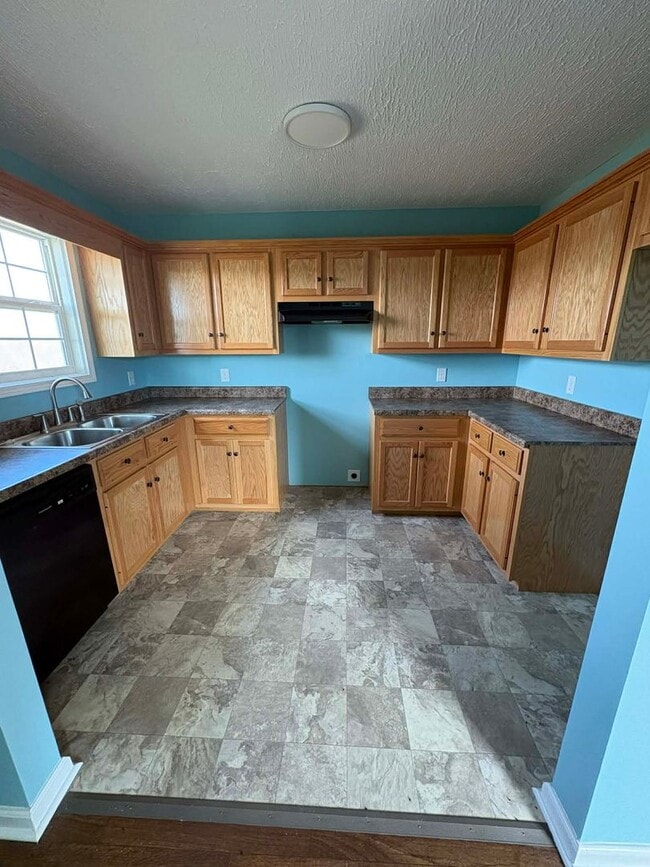 Photo - 299 Jack Hunt Rd