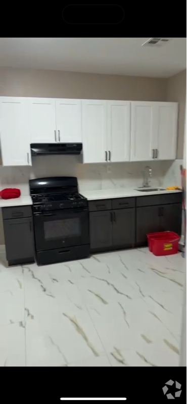 Building Photo - 25-27-27 Ryle Ave Unit 2 Rental