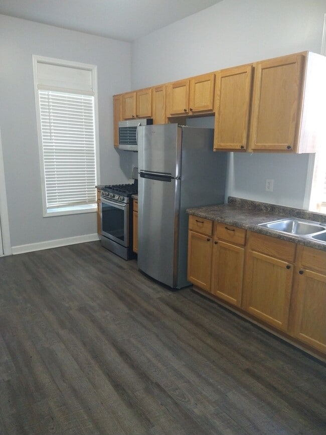 Photo - 209 S Albany Ave Unit 2