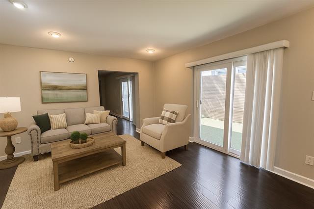 Building Photo - 4023 N Hall St Unit 102