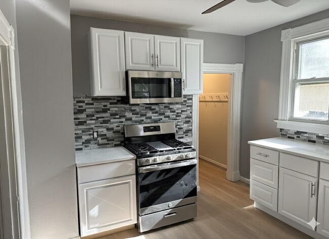 Photo - 89 Sargeant St