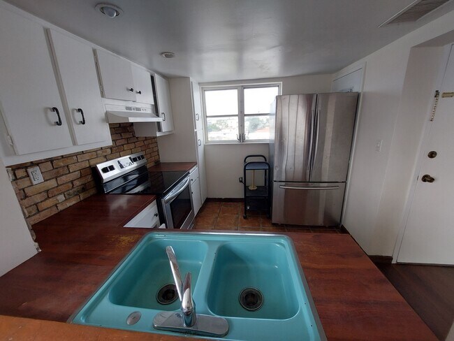 Photo - 8000 Harding Ave Unit 6A