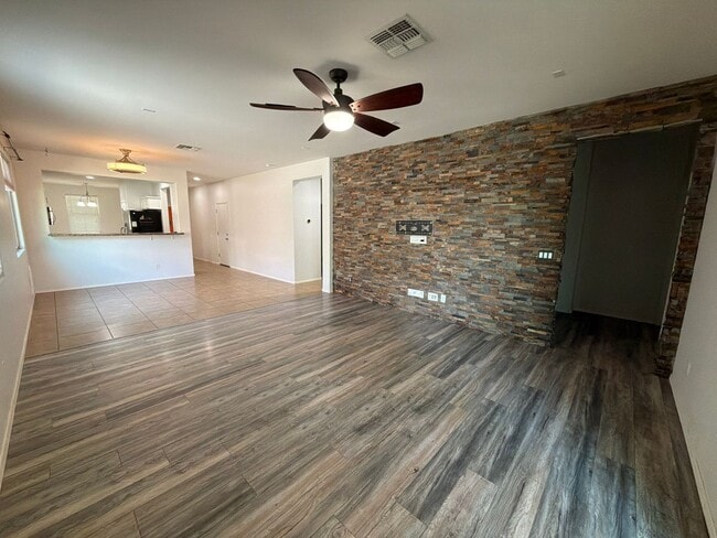 Photo - 14934 W Georgia Dr