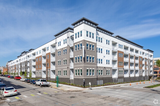 Building Photo - Academy on Fourth Rental