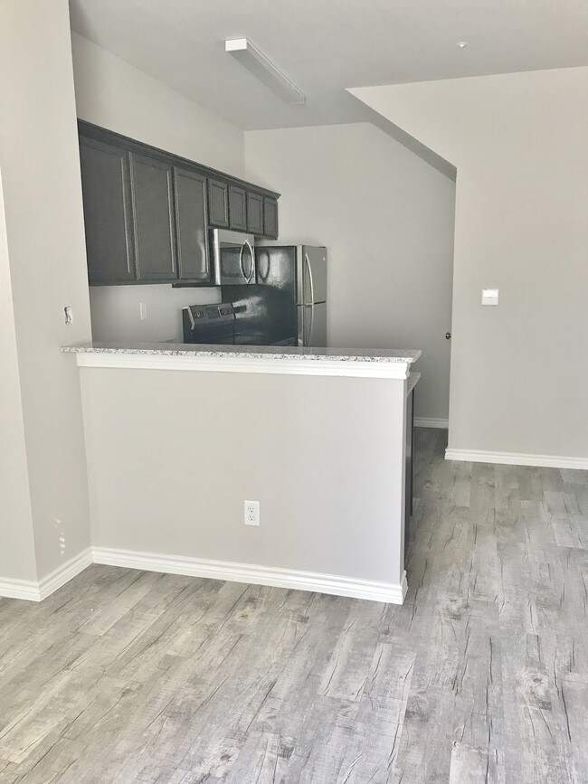 Comanche Townhomes